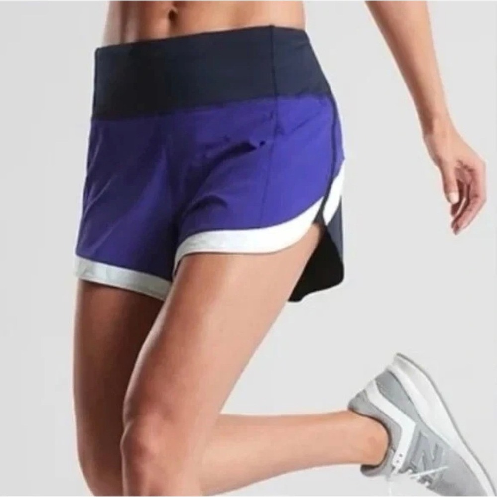 Athleta Running Free Colorblock 3.5" Shorts Women's Small Purple Athletic